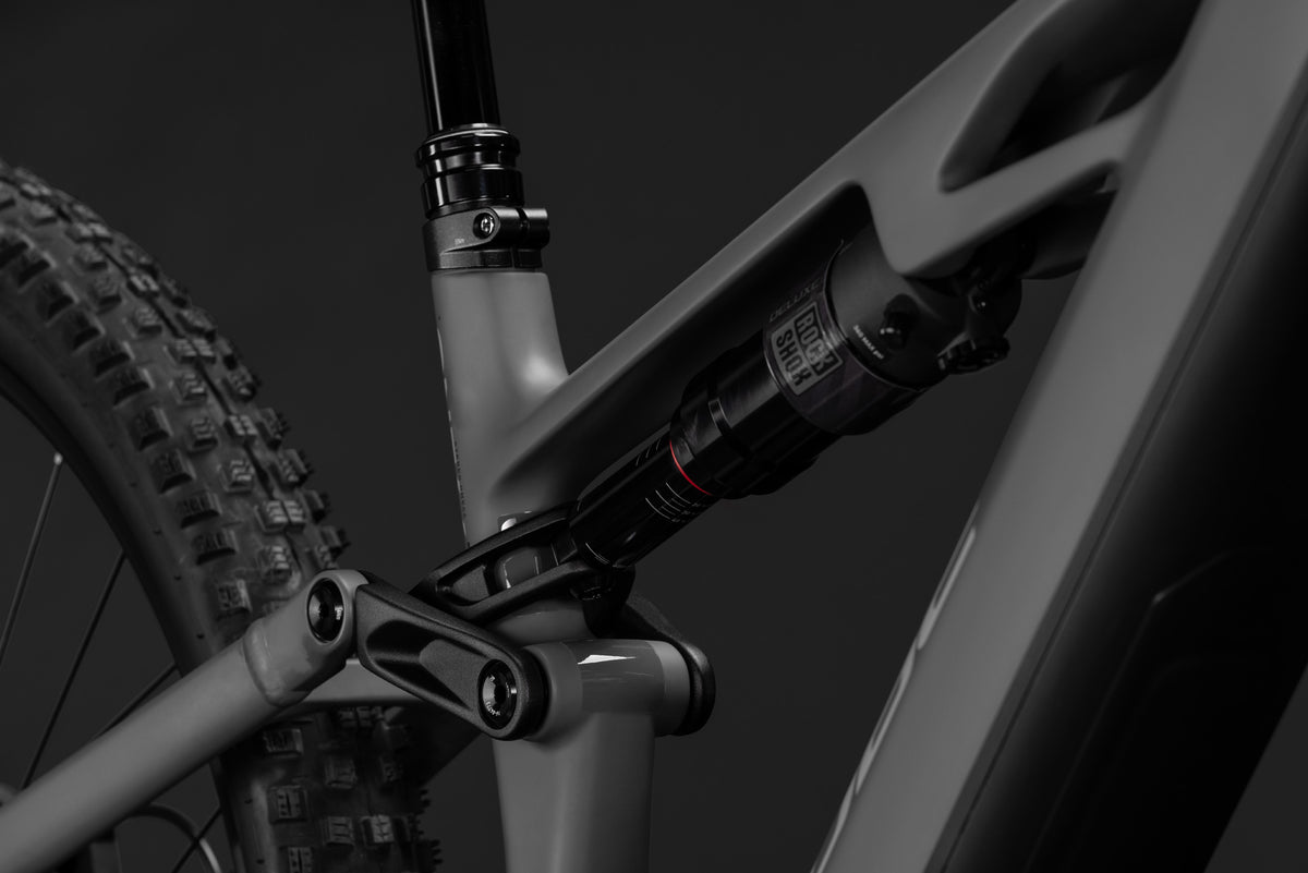 B-Ware: Cube Stereo Hybrid ONE44 HPC Pro 800 oldgrey´n´black (2027)