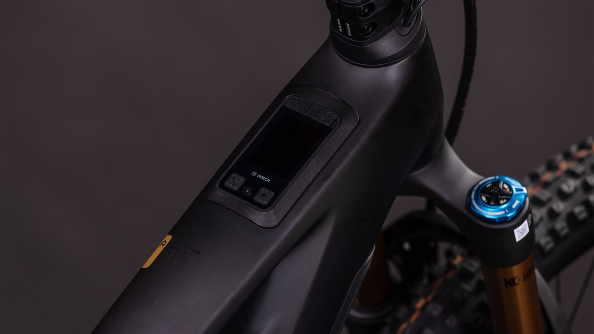 Cube Stereo Hybrid ONE44 HPC AT 800 carbon´n´gold (2026)