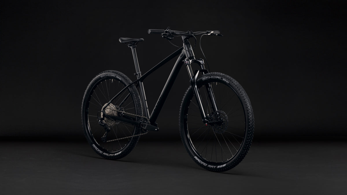 Cube Aim SLT  soot´n´black (2027)