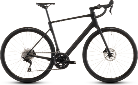 Cube Attain C:62 Race blackline (2026)