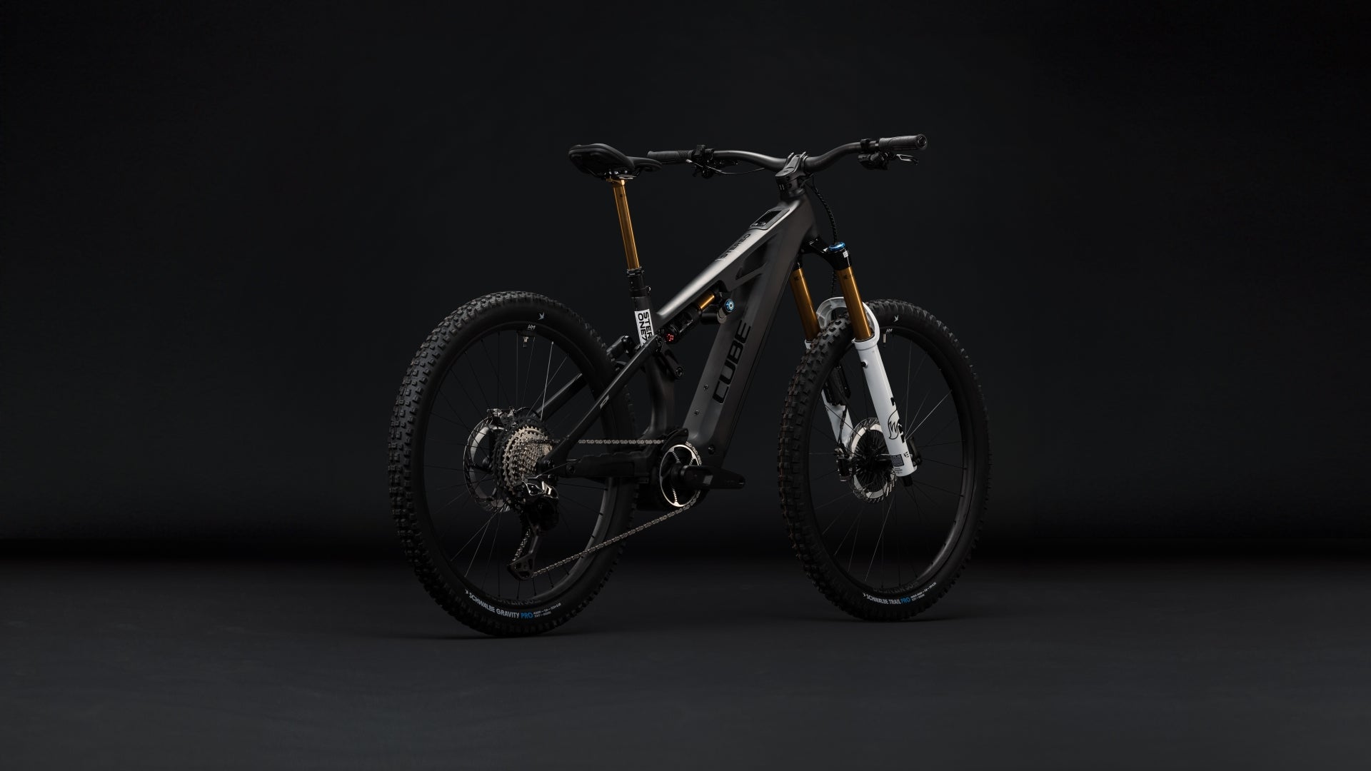 Cube Stereo Hybrid ONE77 HPC AT 800  carbon´n´white (2027)