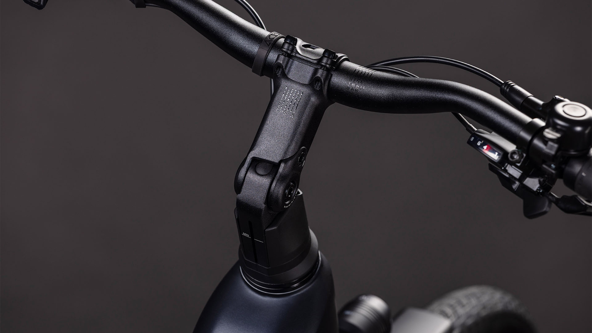 Cube Touring Hybrid ONE 600 Easy Entry coal´n´chrome (2026)