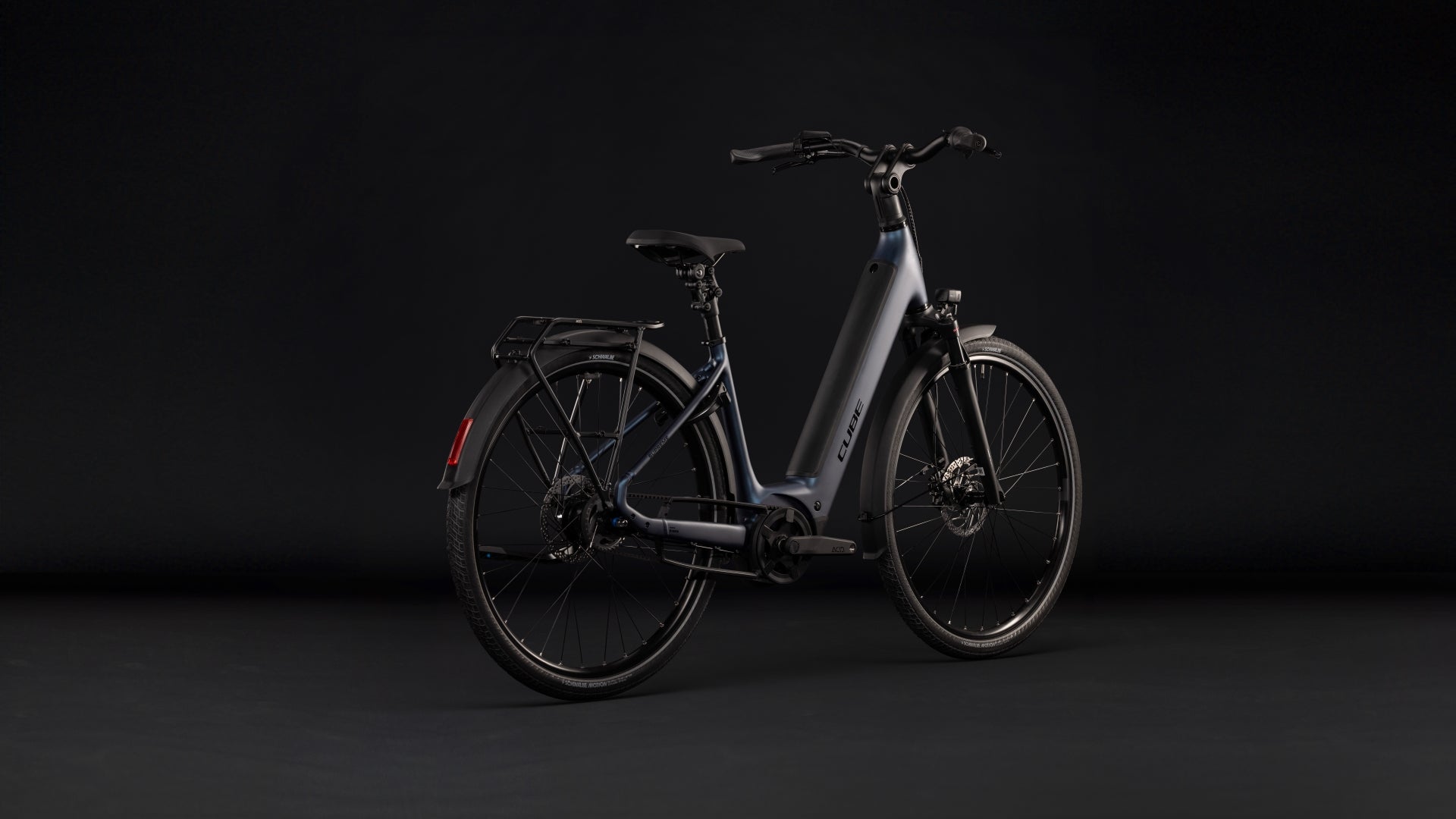 Cube Supreme Hybrid Deluxe ONE 600 Easy Entry navyblack´n´black (2027)