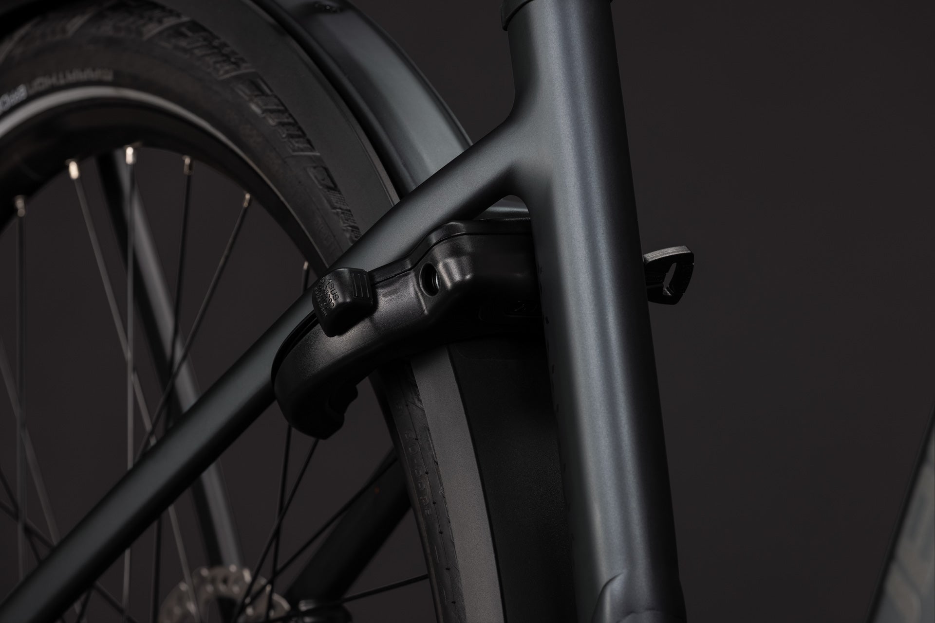 Cube Kathmandu Hybrid Deluxe EXC 800 Easy Entry stealthgrey´n´grey (2027)