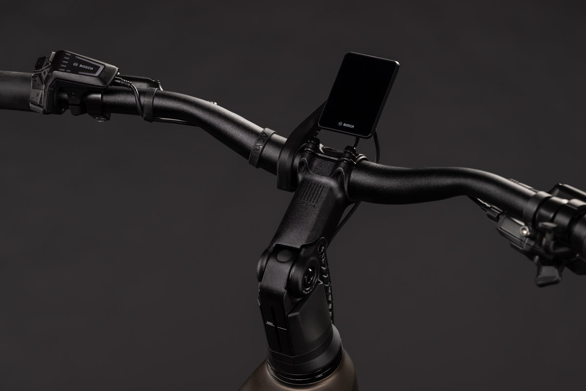 Cube Touring Hybrid Pro 800 Easy Entry metallicumbra´n´black (2027)